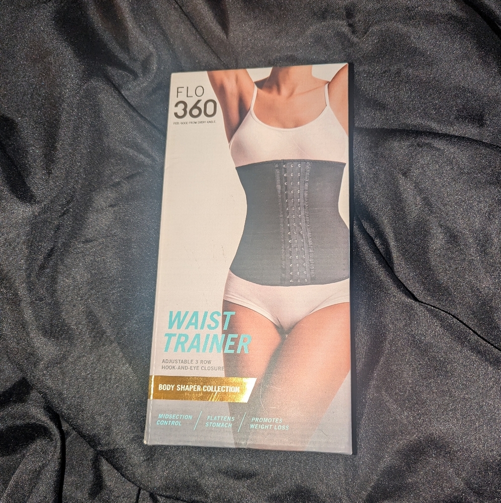 FLO 360 Waist Trainer in Black